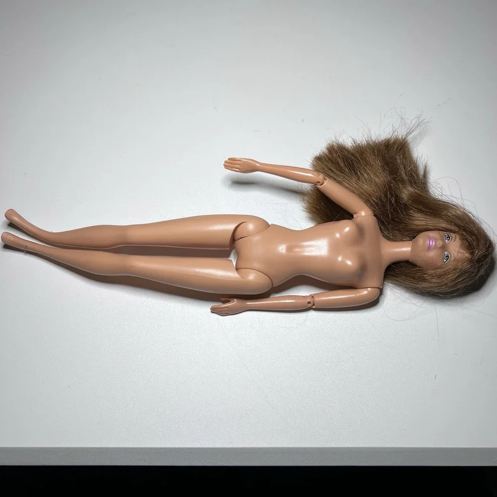 Barbie Waving Hand Doll 1966 Brunette Articulated Arms Nude‎